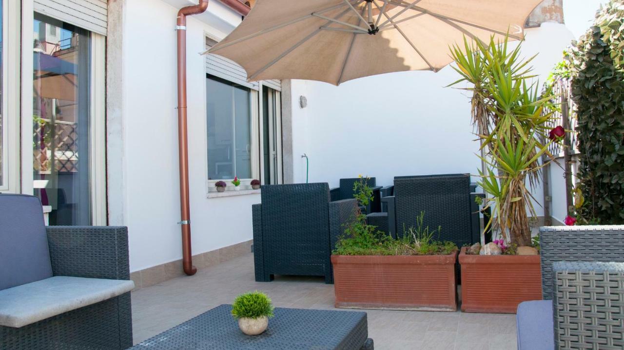 Rome Apartment With Terrace Autonomous Екстериор снимка