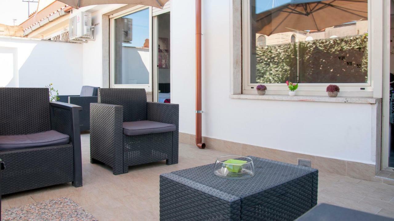 Rome Apartment With Terrace Autonomous Екстериор снимка